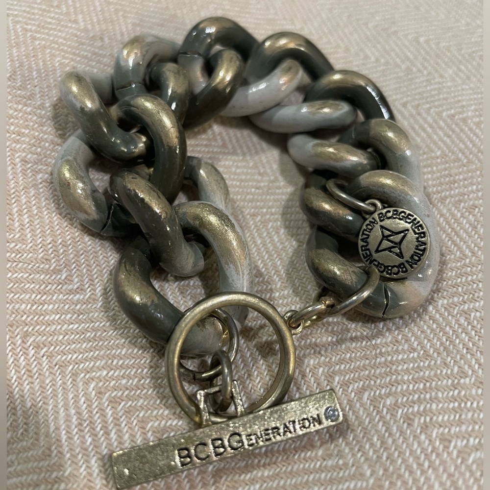 BCBG chain bracelet.